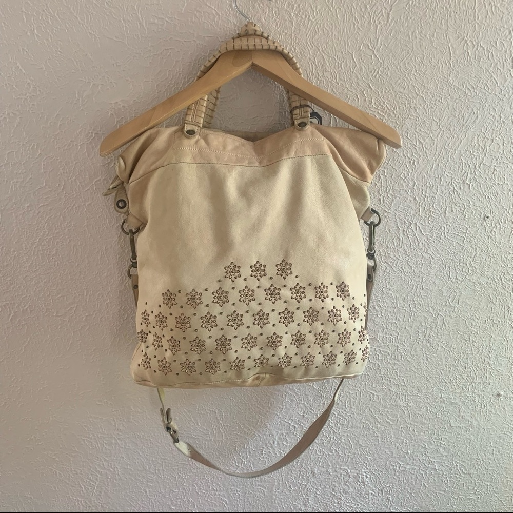 RL22 Erreleventidue Italian leather bag laser cut floral purse